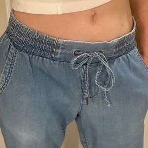 Twick Cargo Women’s denim joggers